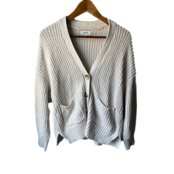 aerie Sweaters - Aerie cream chunky knit button oversized slouchy cardigan small